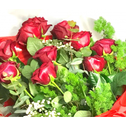 fascio 12 rose rosse